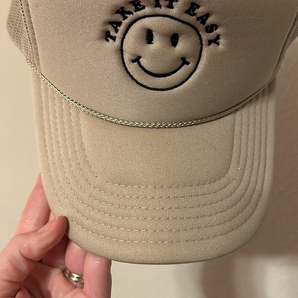 Riff Raff Trucker hat - Picture 2 of 3